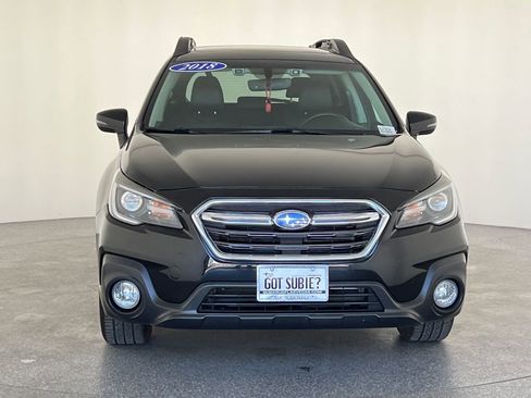 Used 2018 Subaru Outback 2.5i Limited image 10