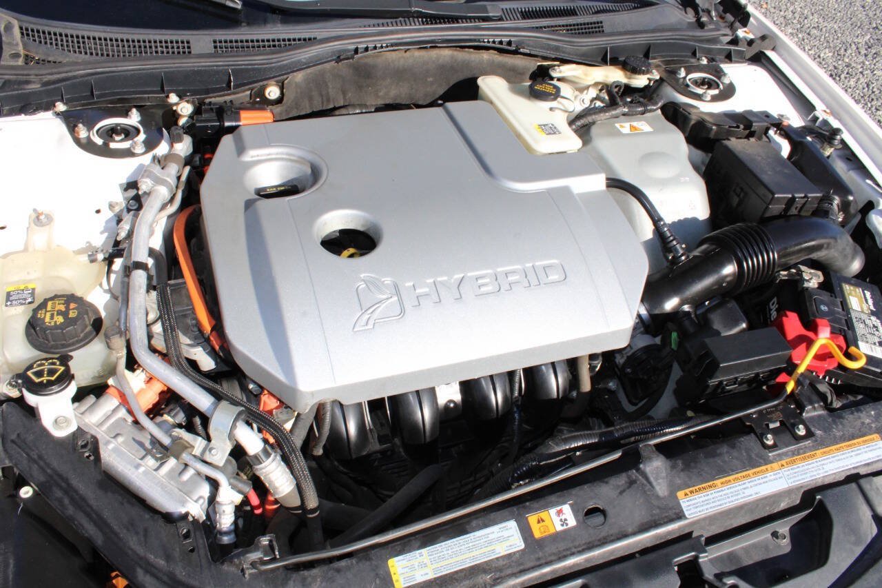Used 2011 Lincoln MKZ Hybrid w/ 201A Rapid Spec Order Code FWD image 26