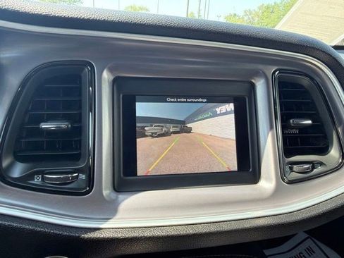 Used 2019 Dodge Challenger SXT AWD/4WD image 25