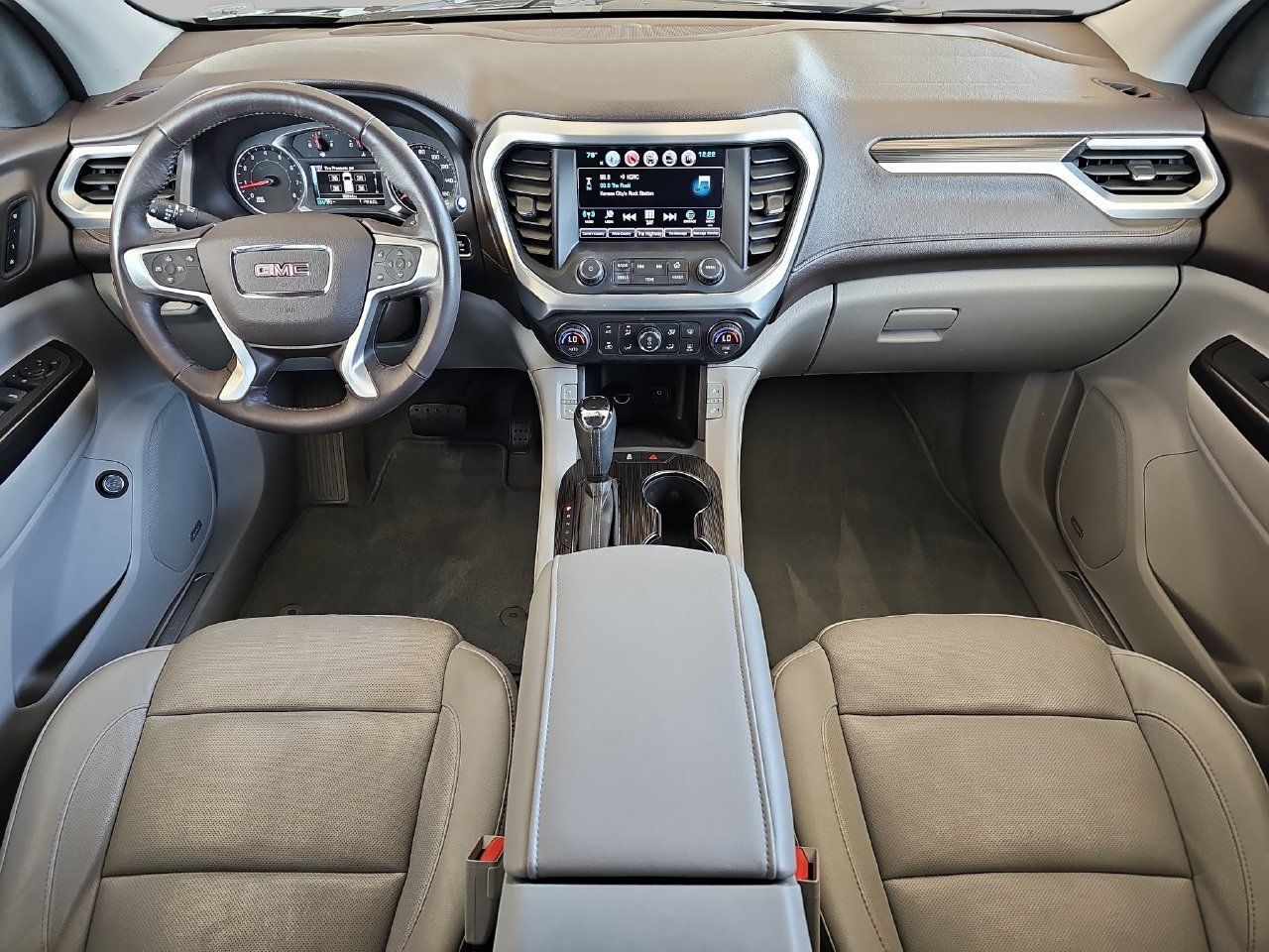 Used 2017 GMC Acadia SLT AWD/4WD image 11