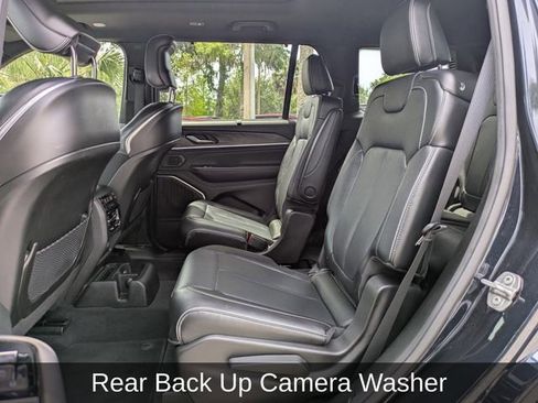 Used 2024 Jeep Grand Cherokee L Overland w/ Advanced Protech Group III AWD/4WD image 16