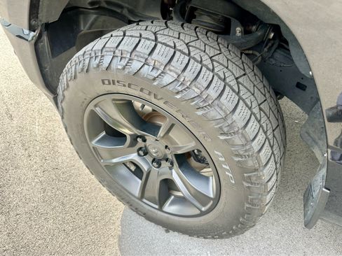 Used 2020 RAM 1500 Big Horn image 9