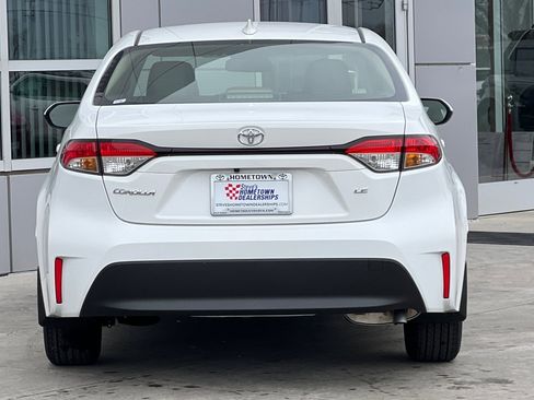New 2026 Toyota Corolla LE image 5
