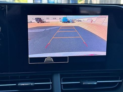 New 2026 Chevrolet Trax RS w/ Sunroof Package FWD image 27
