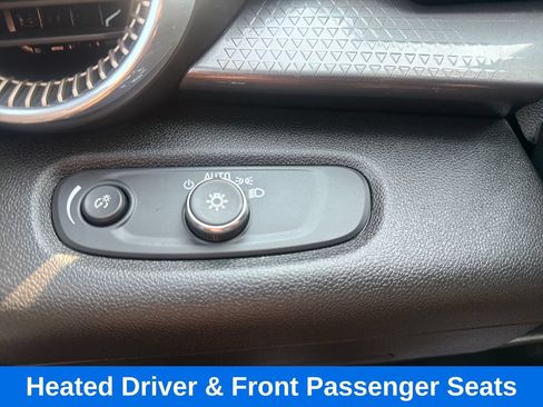 Used 2024 Chevrolet Trax ACTIV w/ Driver Confidence Package FWD image 20