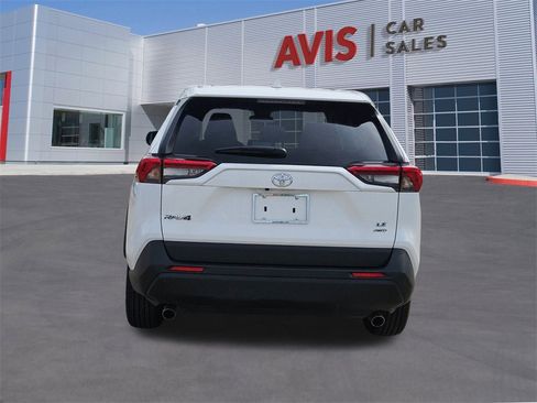 Used 2025 Toyota RAV4 LE image 5