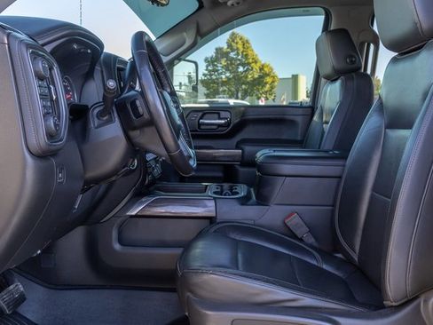 Used 2020 Chevrolet Silverado 3500 LTZ w/ LTZ Premium Package image 6