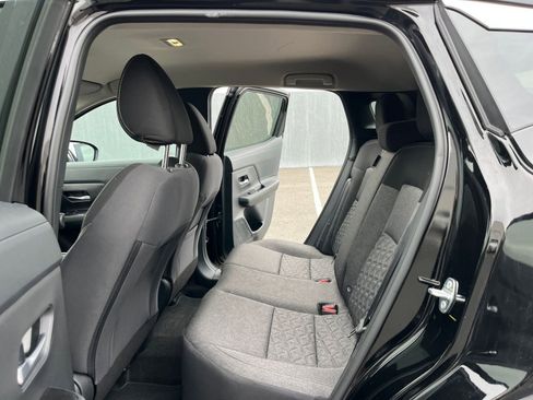 Used 2025 Nissan Kicks SV image 23