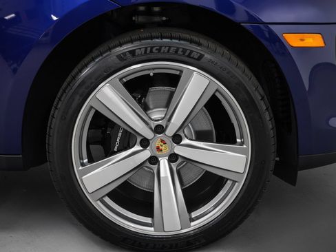 Certified 2026 Porsche Macan S AWD/4WD image 15