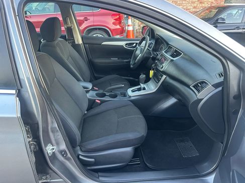 Used 2015 Nissan Sentra S image 19