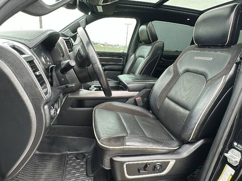 Used 2021 RAM 1500 Laramie w/ Sport Appearance Package RWD image 4