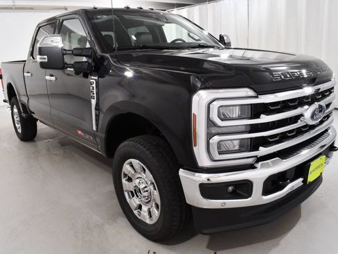 New 2026 Ford F350 King Ranch w/ Chrome Package AWD/4WD image 5