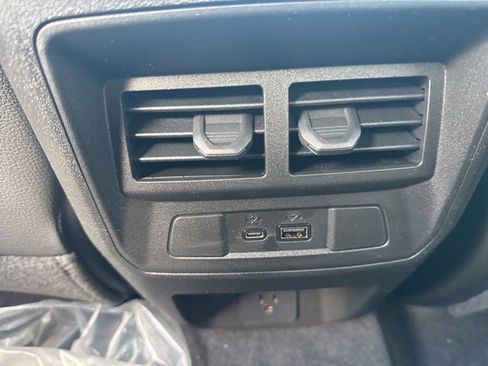 New 2026 GMC Canyon Denali w/ LPO, Denali Black Edition image 22