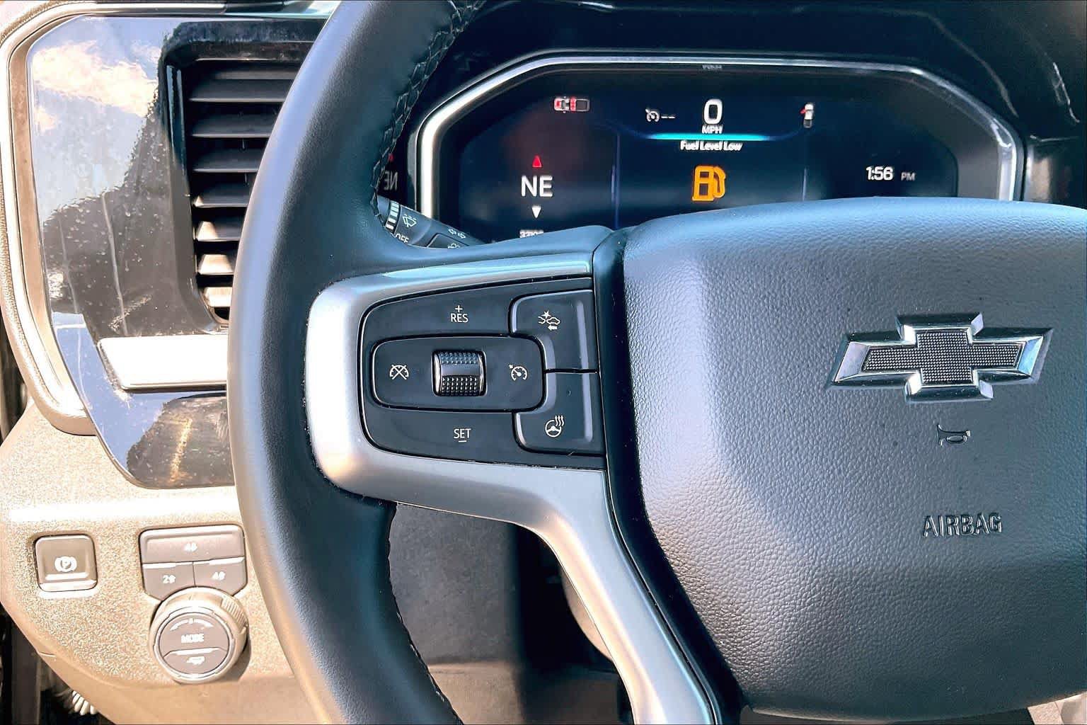 Used 2025 Chevrolet Silverado 2500 LT w/ Trail Boss Package AWD/4WD image 22
