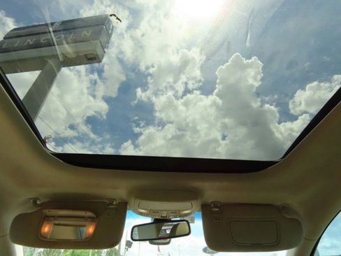 Used 2019 Lincoln MKZ Reserve w/ Luxury Package image 19