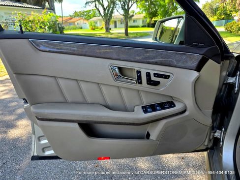 Used 2011 Mercedes-Benz E 350 4MATIC Wagon image 50