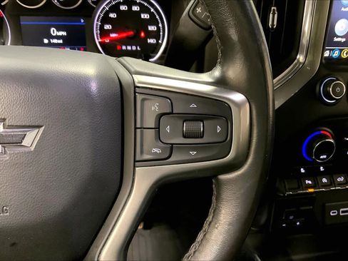 Used 2021 Chevrolet Silverado 1500 LT Trail Boss w/ Convenience Package II image 25