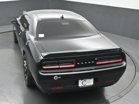 Used 2022 Dodge Challenger R/T Scat Pack RWD image 36