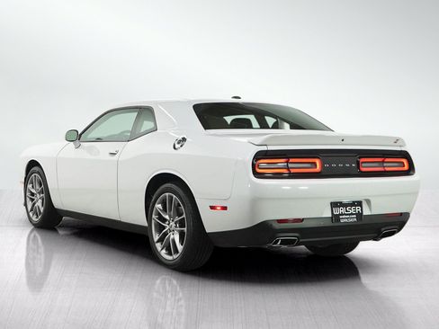 Used 2022 Dodge Challenger GT AWD/4WD image 4