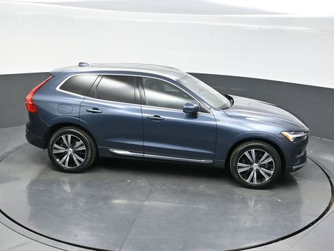 Used 2023 Volvo XC60 B5 Plus w/ Climate Package image 32