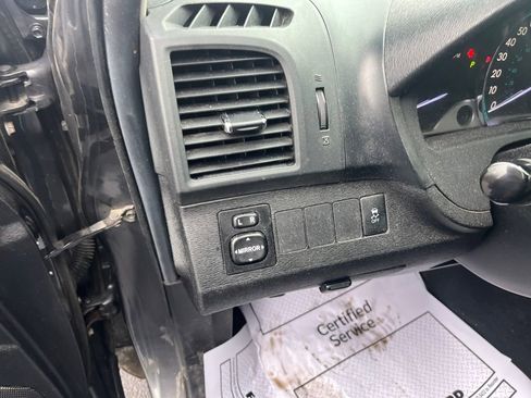 Used 2013 Toyota Venza LE image 13