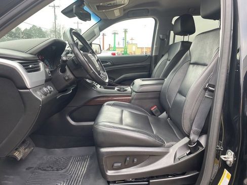 Used 2018 GMC Yukon XL SLT image 12