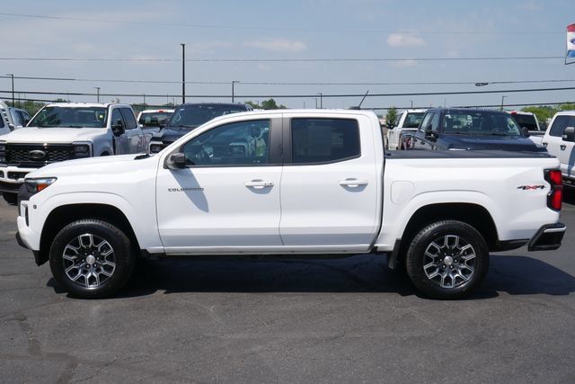 Used 2023 Chevrolet Colorado LT w/ LT Convenience Package III AWD/4WD image 8