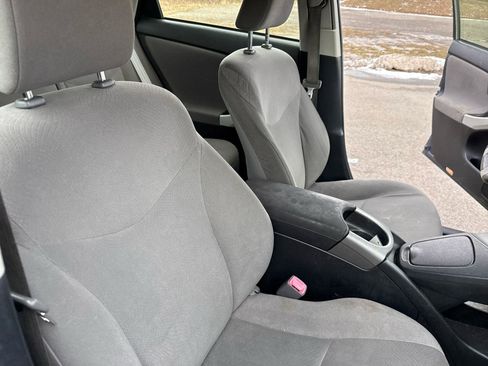 Used 2012 Toyota Prius Two image 21