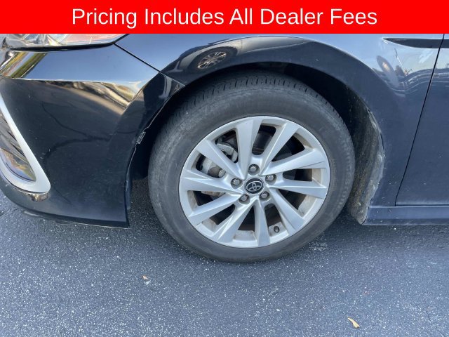 Used 2021 Toyota Camry LE FWD image 2