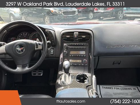 Used 2010 Chevrolet Corvette Coupe w/ 1LT RWD image 18