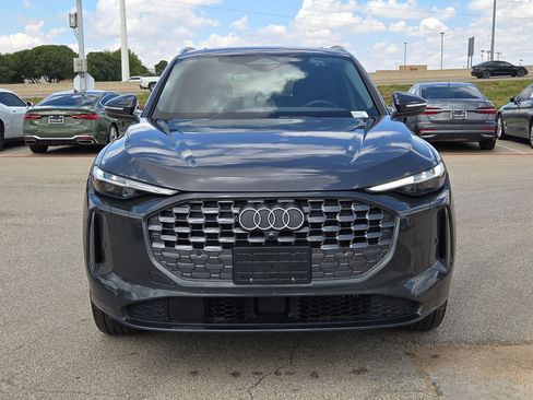 Certified 2025 Audi Q5 Premium w/ Premium Plus AWD/4WD image 10
