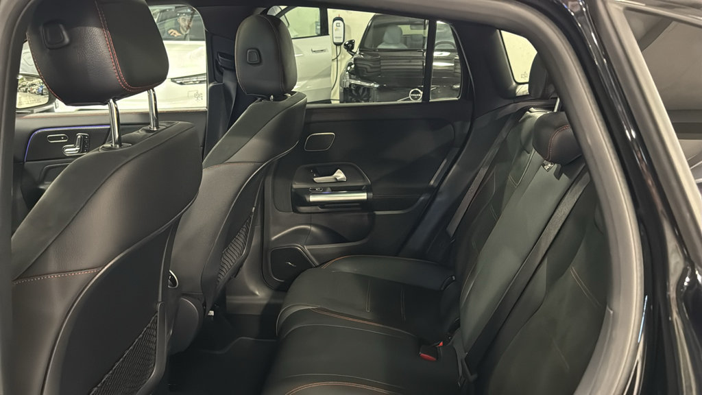 Used 2023 Mercedes-Benz GLA 250 4MATIC image 22
