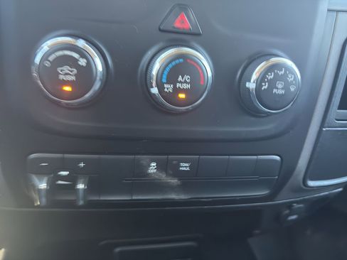 Used 2018 RAM 2500 Tradesman w/ Popular Equipment Group image 23