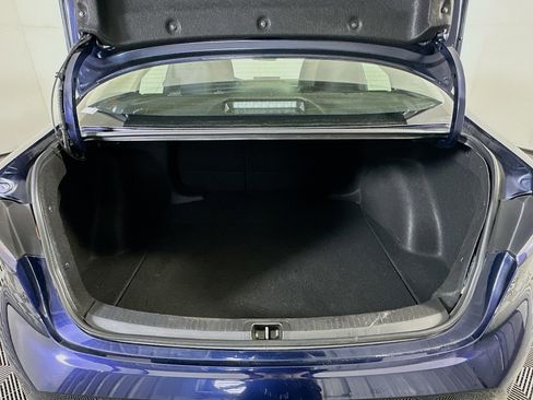 Used 2025 Toyota Corolla LE image 27