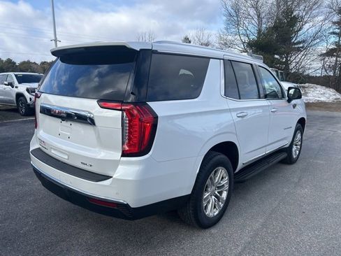 Used 2022 GMC Yukon SLT w/ SLT Luxury Package image 9