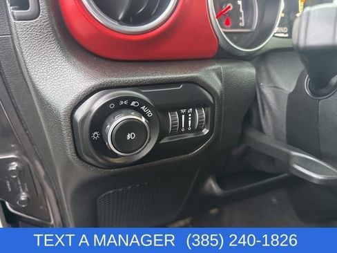 Used 2021 Jeep Wrangler Unlimited Rubicon image 18