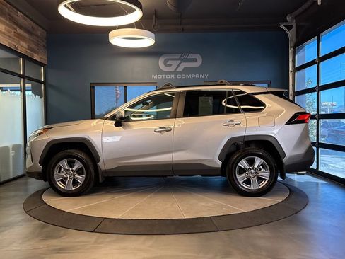 Used 2024 Toyota RAV4 XLE AWD/4WD image 6