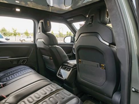 Used 2022 Rivian R1T Launch Edition image 45