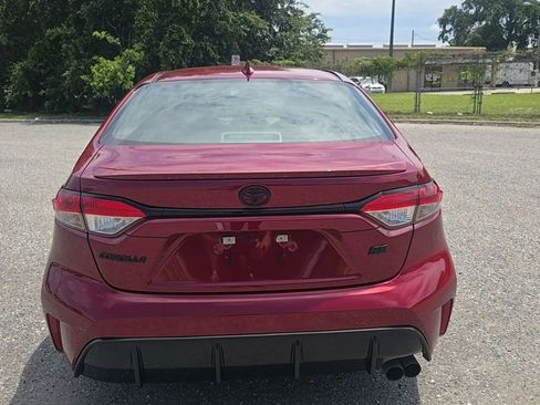 Used 2025 Toyota Corolla SE FWD image 6