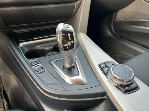 Used 2015 BMW 320i xDrive Sedan image 26