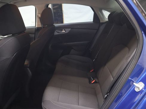 Used 2019 Kia Forte LXS FWD image 14