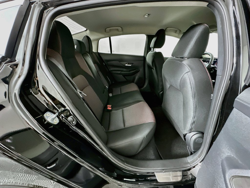 Used 2026 Nissan Sentra SR w/ Floor Mat Package FWD image 24