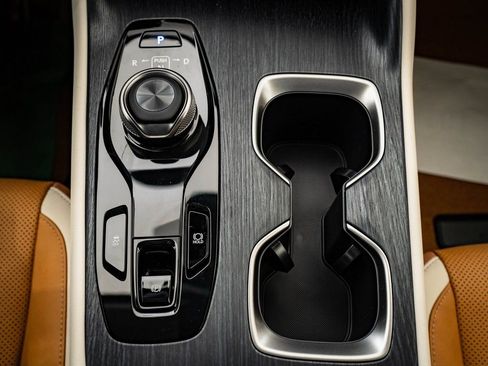 New 2026 Lexus RZ 450e AWD image 30