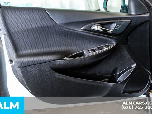 Used 2024 Chevrolet Malibu LT image 38