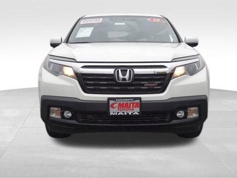 Used 2019 Honda Ridgeline Sport image 9