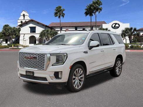 Used 2021 GMC Yukon Denali w/ Denali Premium Package AWD/4WD image 5
