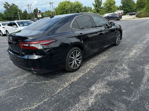 Used 2023 Toyota Camry XLE w/ Navigation Package image 6