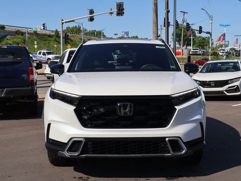 Certified 2026 Honda CR-V Sport Touring image 2