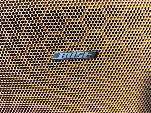 Used 2015 Porsche Cayenne Turbo image 38