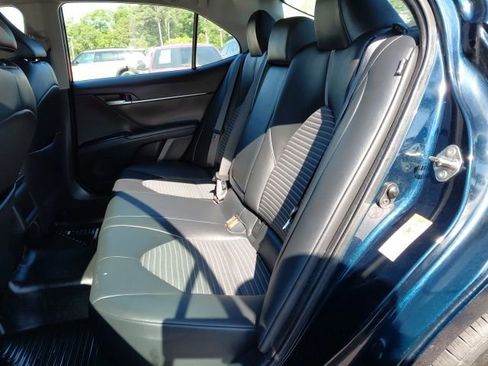 Used 2018 Toyota Camry SE image 20